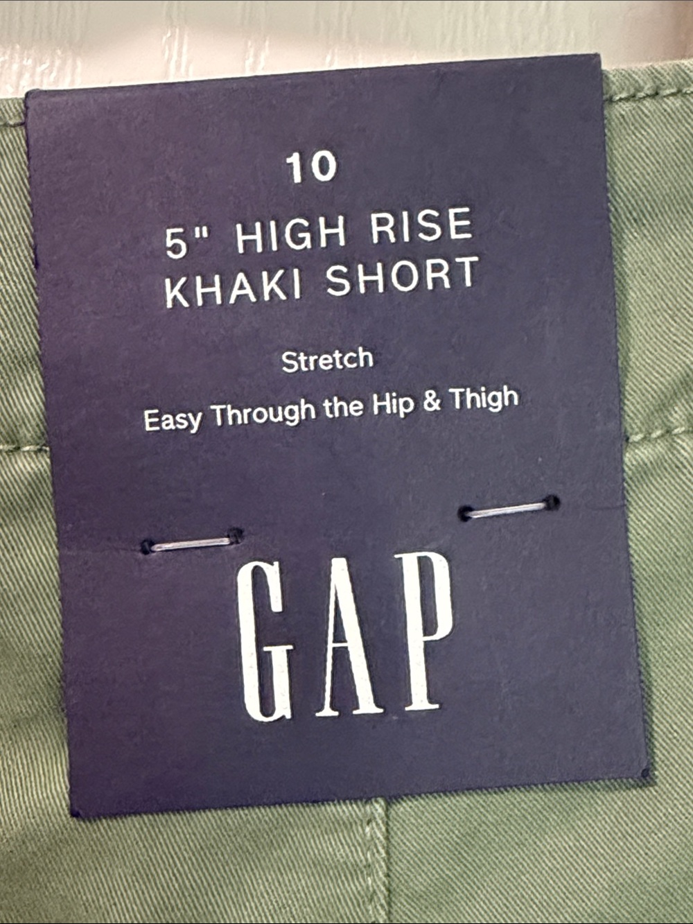 NWT GAP 5" Khaki Short In Olive - Picture 9 of 9